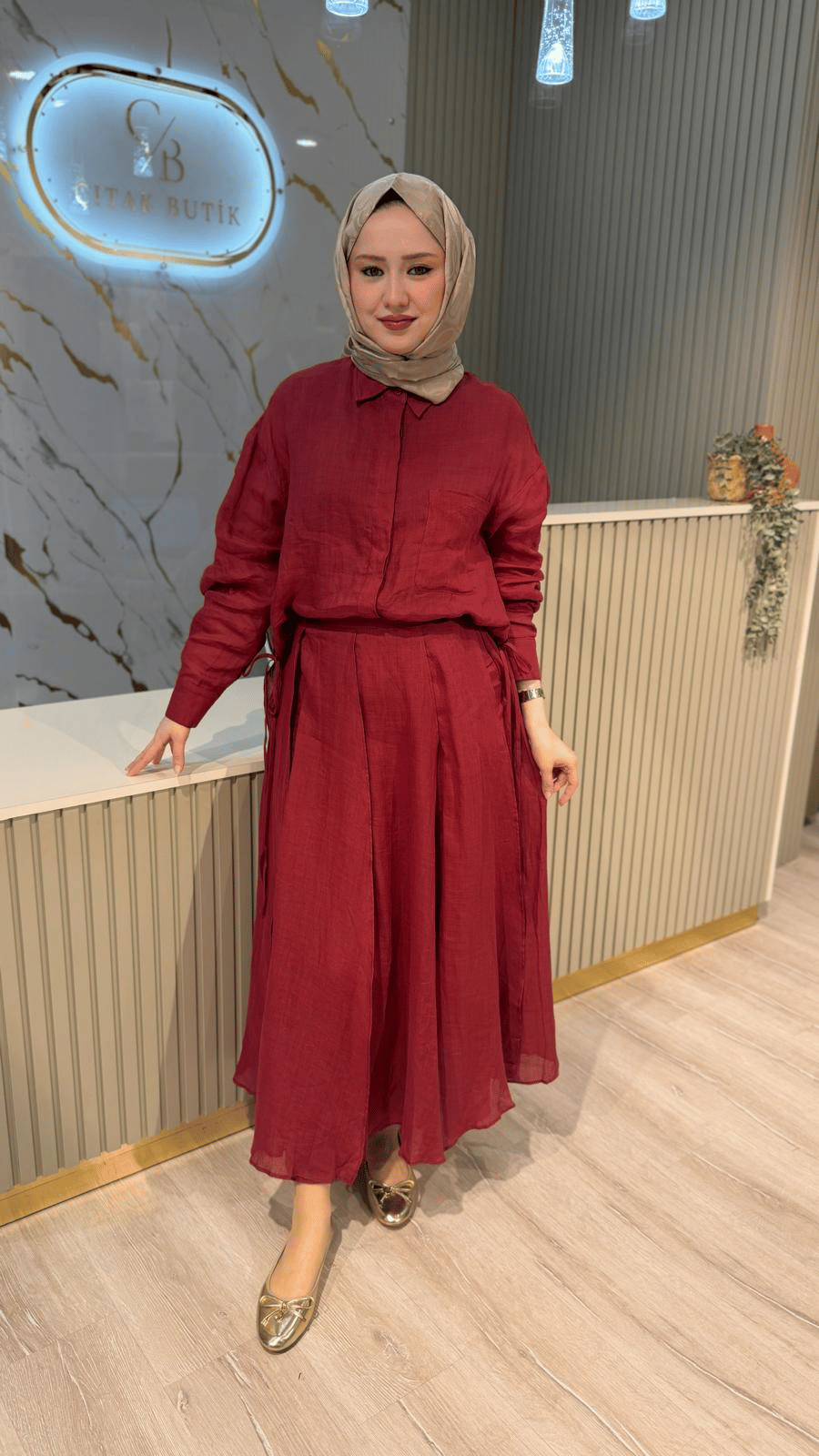 GHİSA 4427 ETEKLİ TAKIM- BORDO
