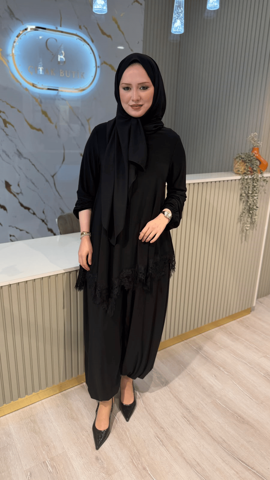 NURCAN ÇETİN 26560 DANTEL DETAY TAKIM-SİYAH