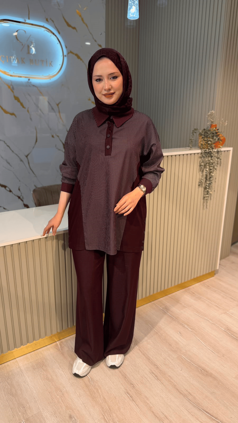 NUSS 01040 ÇİZGİ DETAY TAKIM - MÜRDÜM