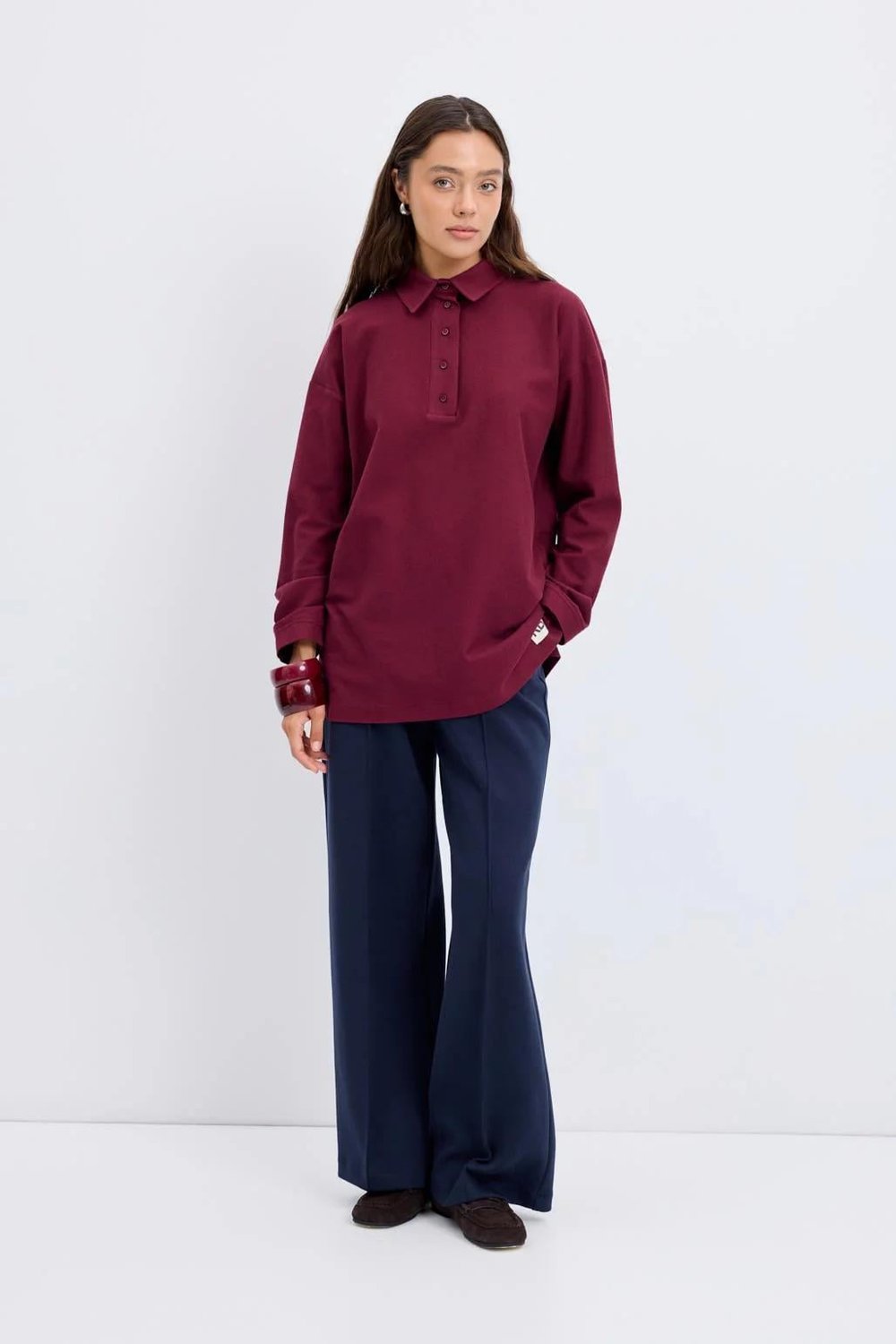 YAKA YANDAN YIRTMAÇLI SWEATSHİRT-BORDO