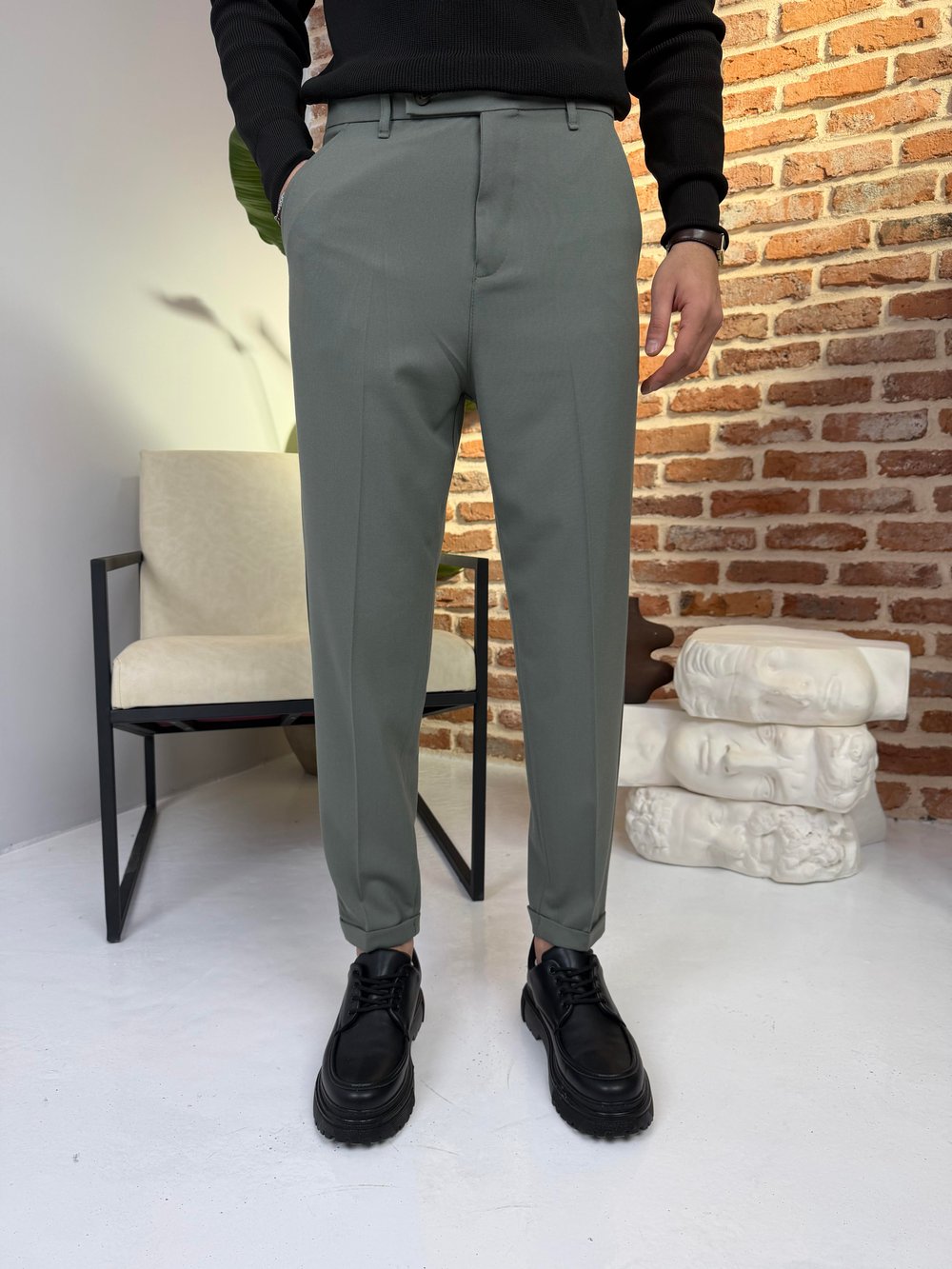 Dil Detaylı Boyfriend Kalıp Duble Paça Kumaş Pantolon Çağla Yeşili