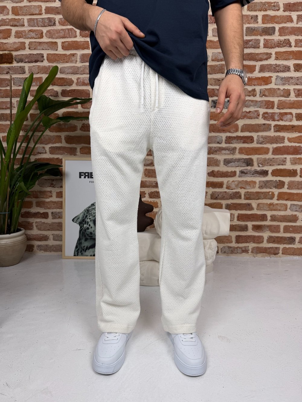 Kendinden Desenli Jogger Eşofman Beyaz