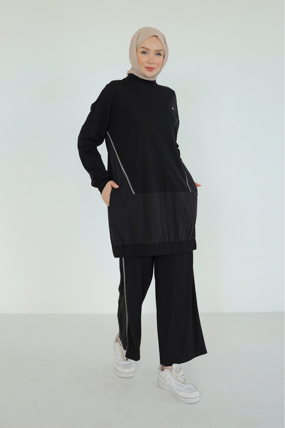 Armine Trend Paraşüt Kumaş Garnili Takım 25YT623 Siyah