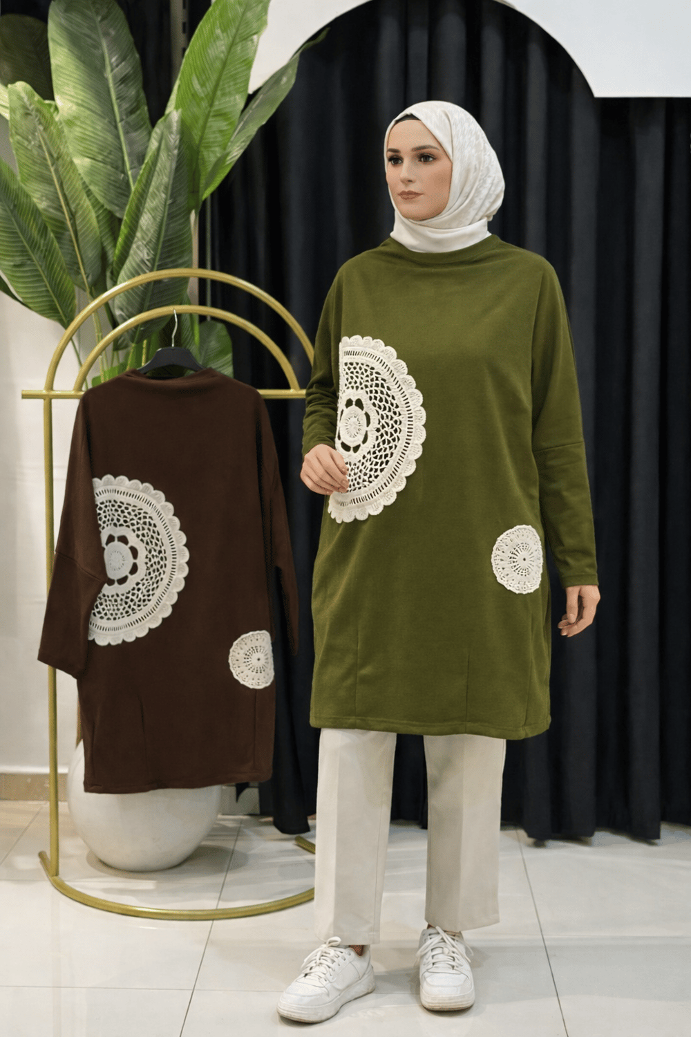 Melkay Dantel Detaylı Oversize Tesettür Tunik - Yağ Yeşili