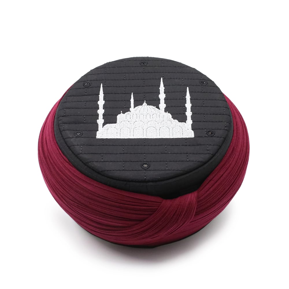 Cami Sarığı – Bordo Kumaş – Siyah Takke – Yuvarlak Sarım – Cami Nakışlı – 5 Metre