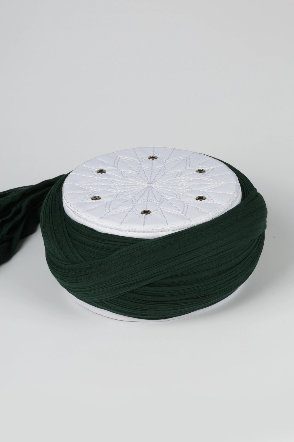 Çocuk Talebe Sarığı - Yeşil Kumaş - Beyaz Takke - Çapraz Sarım - Kuş Gözü - 6 metre (Züabeli)