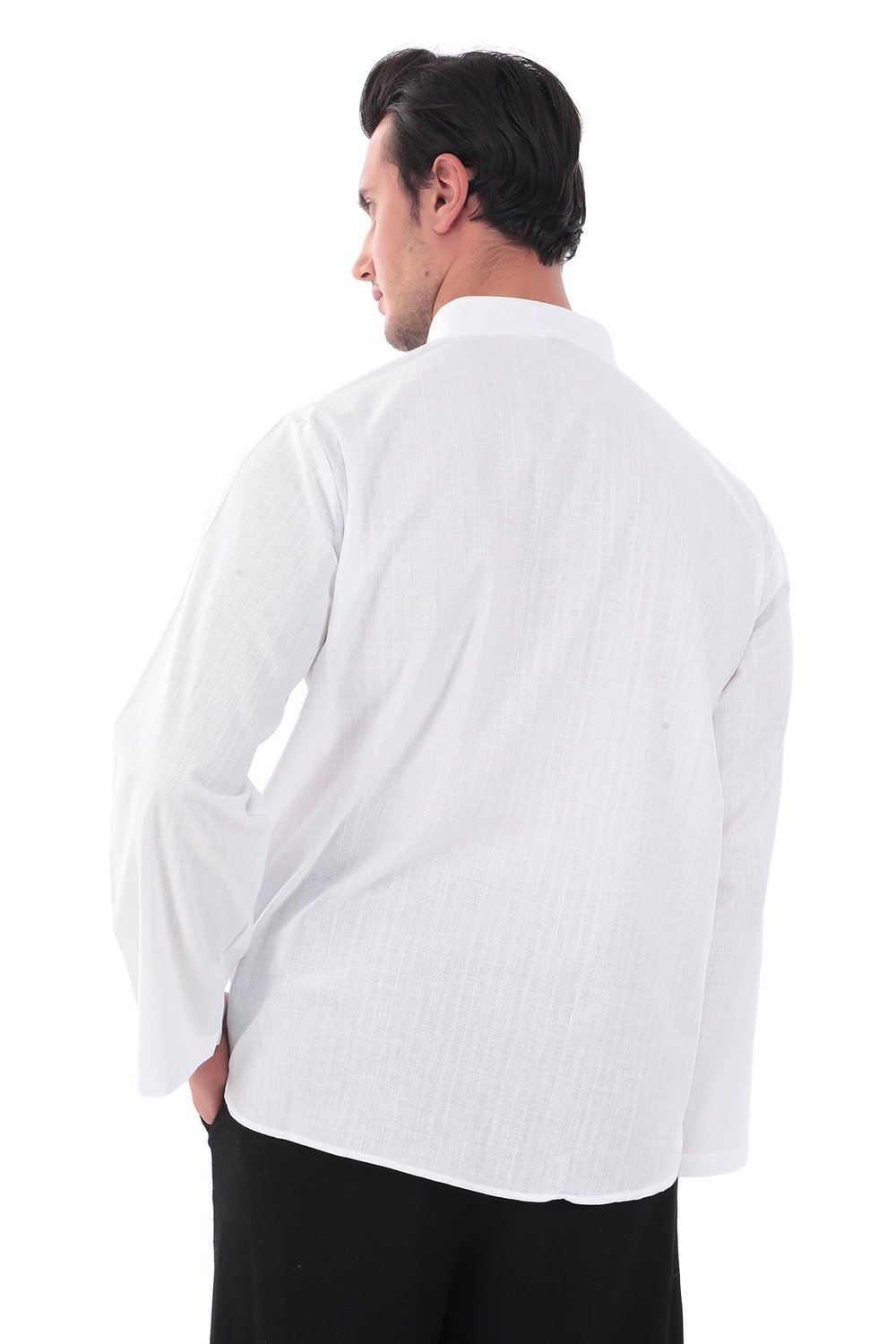 Hakim Yaka Gömlek - 3 Düğme Erkek Modeli 