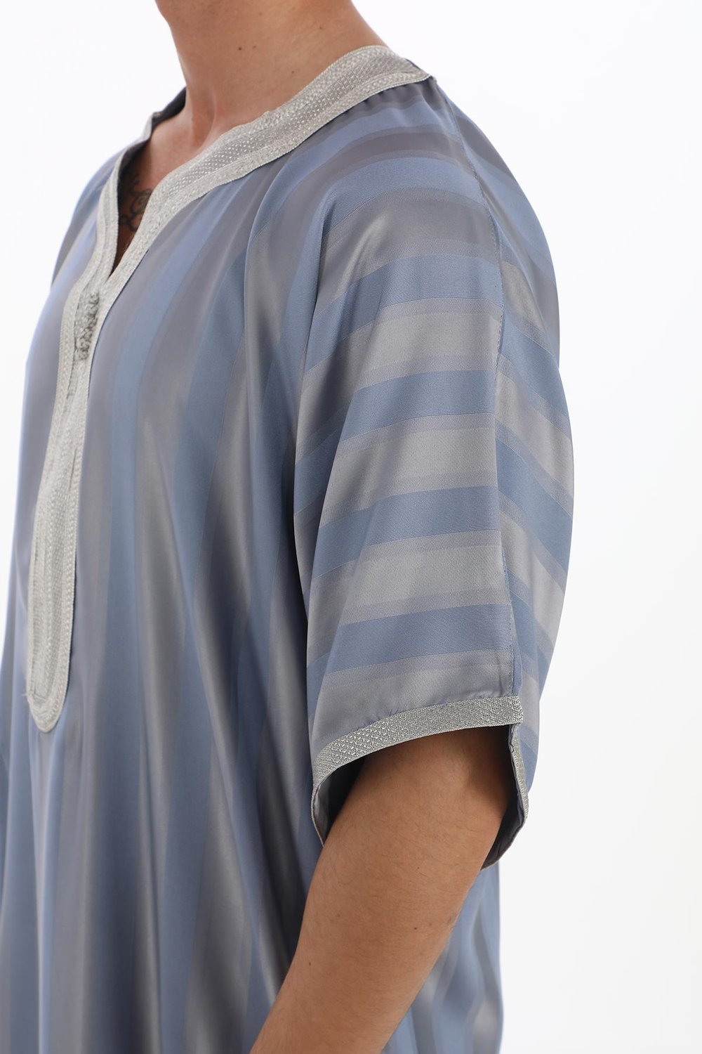 Renkli Nakışlı İthal Fistan - Çizgili, Açık Gri