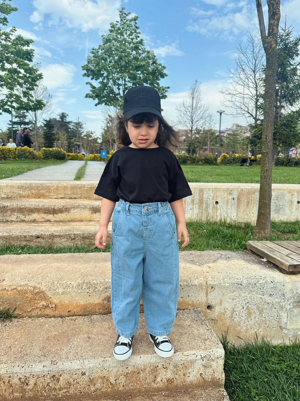 Mavi Parçalı Mom Jean