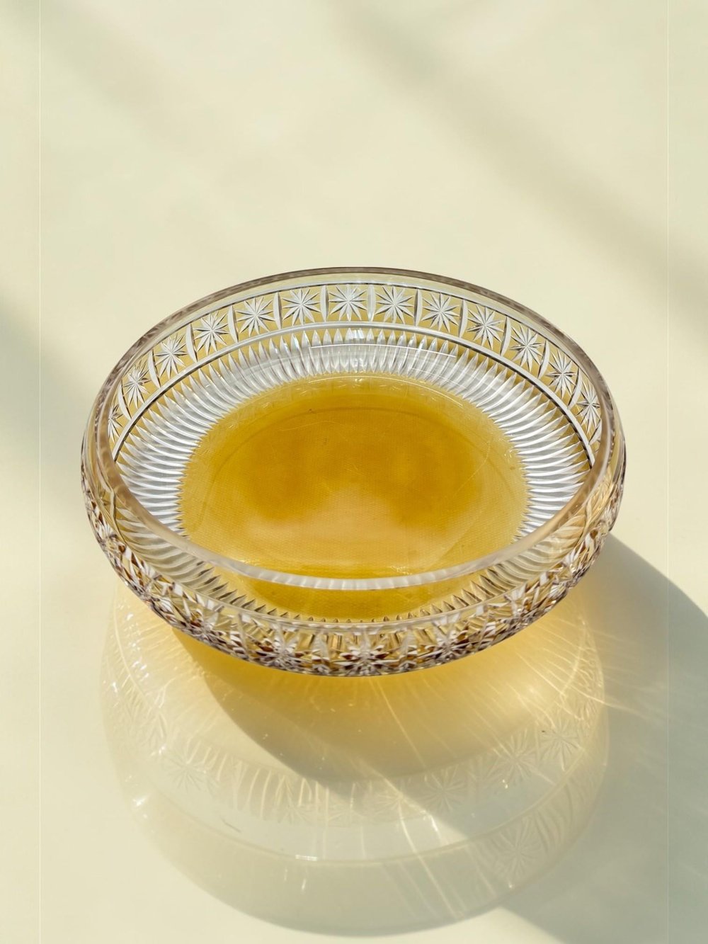 28CM NİLÜFER KASE ORİON DEKOR AMBER AYAKSIZ