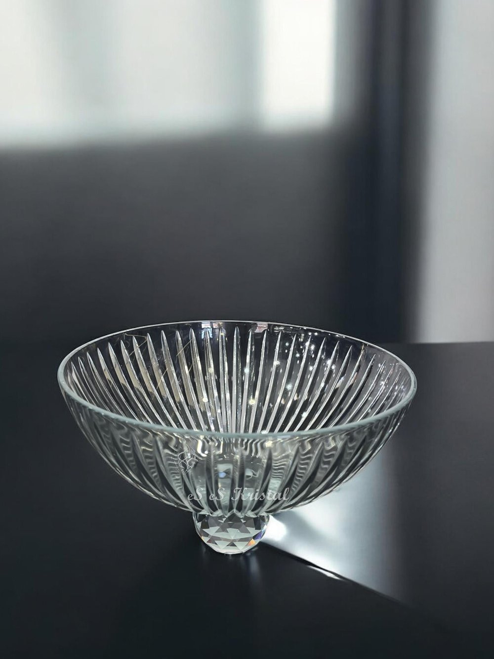 Aqua Meyvelik Kristal Top Ayaklı  Dik Kesme Şeffaf