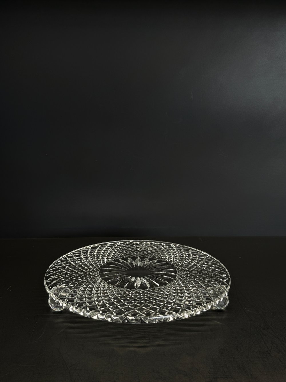 Düz Cam Tabak Kristal Top Ayaklı 21 Cm Tarama Şeffaf