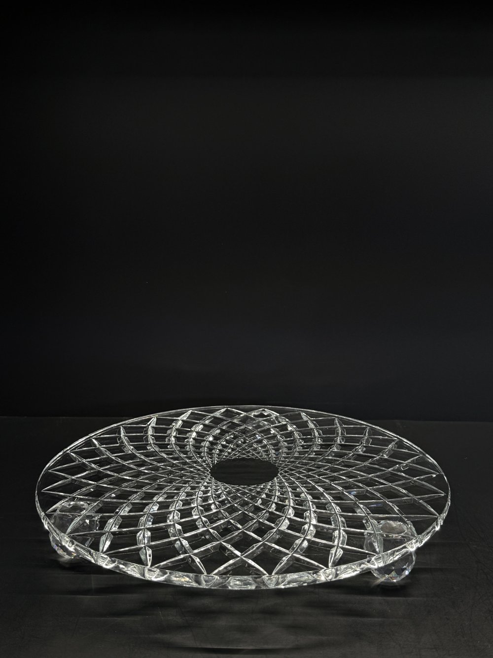 Düz Cam Tabak Kristal Top Ayaklı 28 Cm Kafes Şeffaf