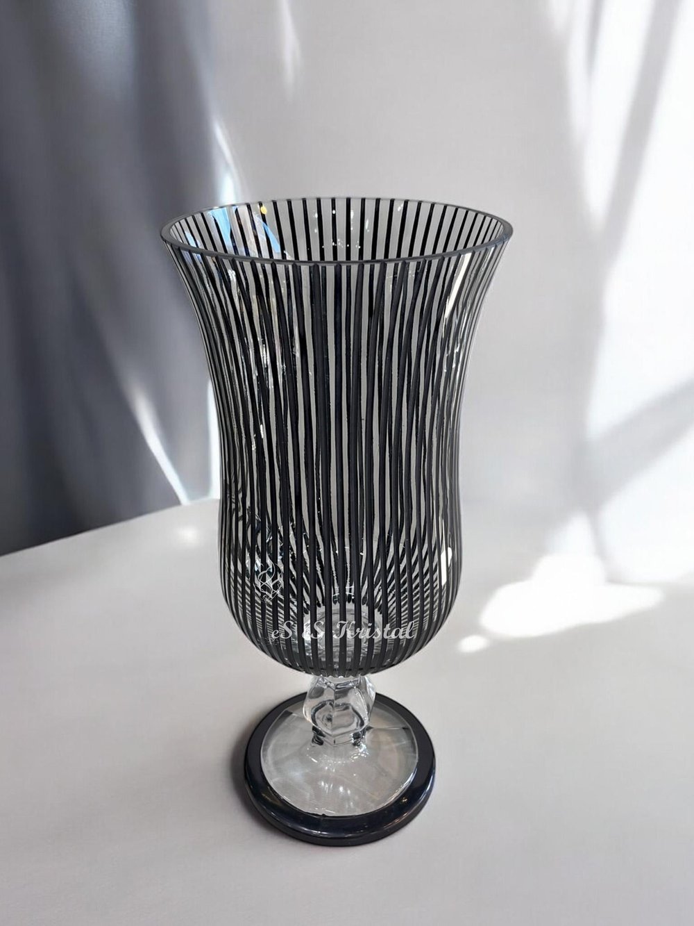 Lavin Vazo Uzun 35 Cm İnce Dik Kesme Şeffaf Mat Platin Şerit