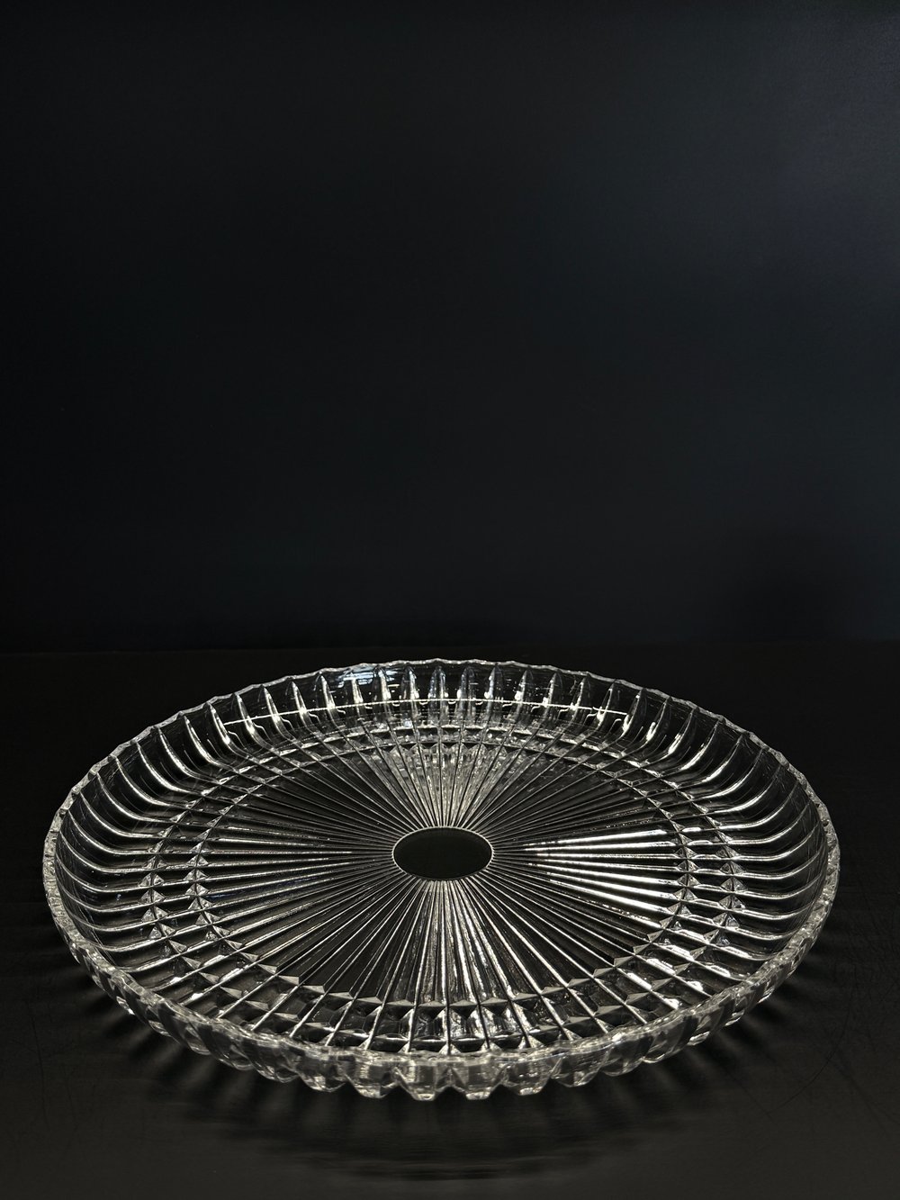 Pres Tabak 28 Cm Çit Dilimli Şeffaf