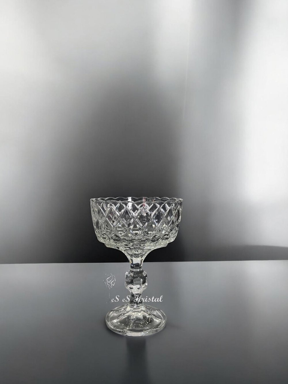 Uzun Ayaklı Dondurmalık Kafes Dilimli Şeffaf 