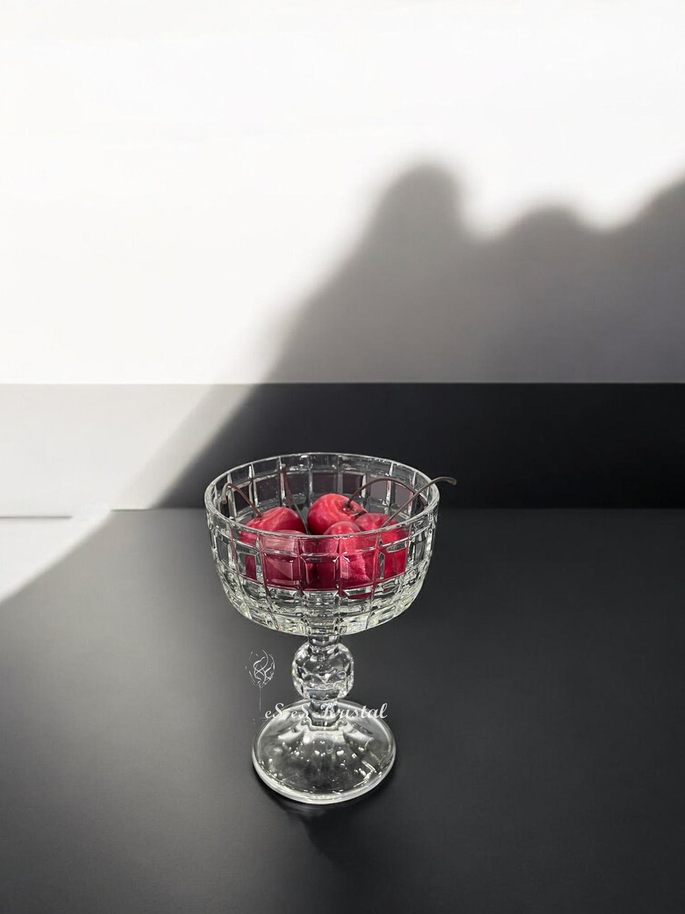 Uzun Ayaklı Dondurmalık Kare Şeffaf