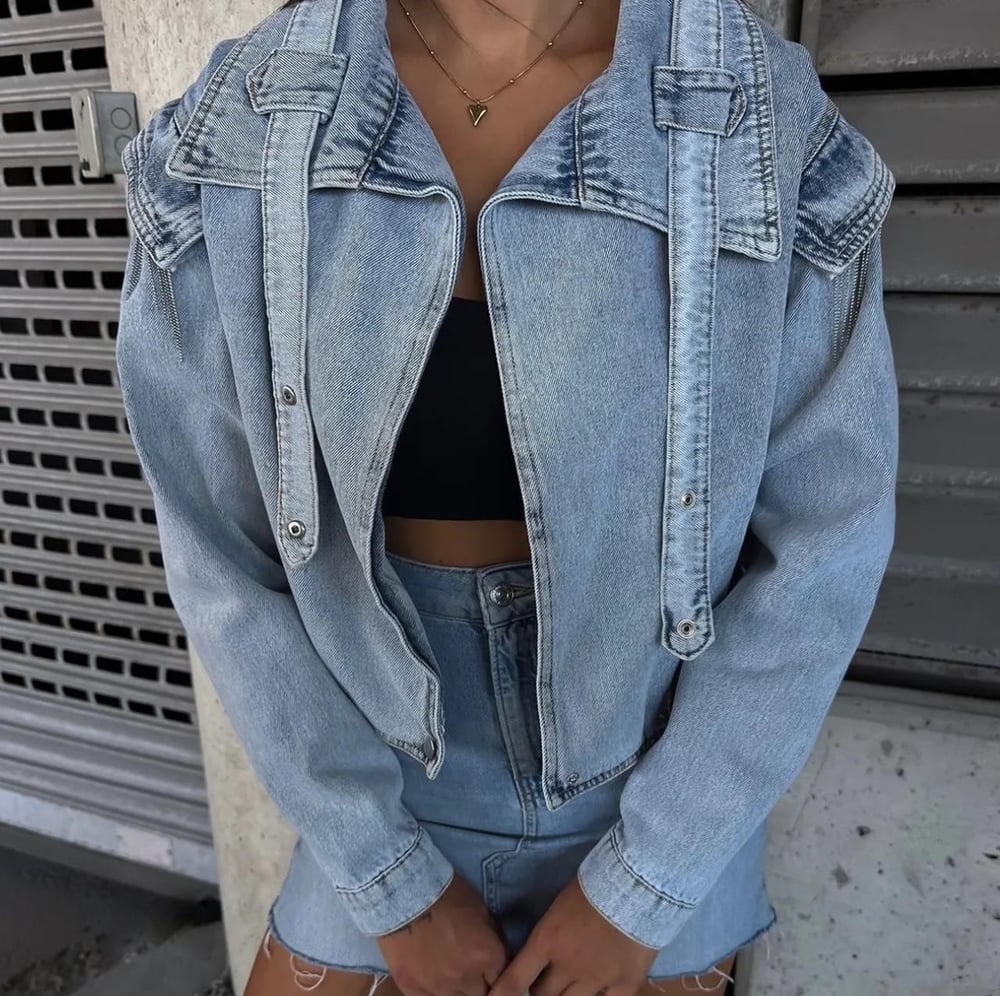 Mavi Omzu Taşlı Denim Ceket