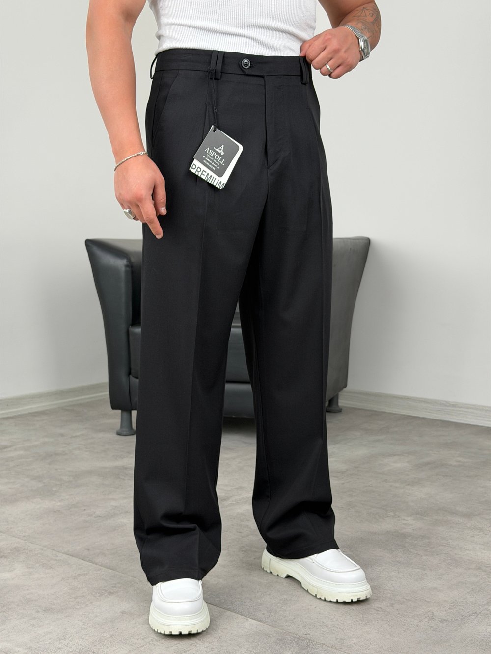DİL DETAYLI PİLELİ VİSKON SUPER BAGGY PANTOLON SİYAH