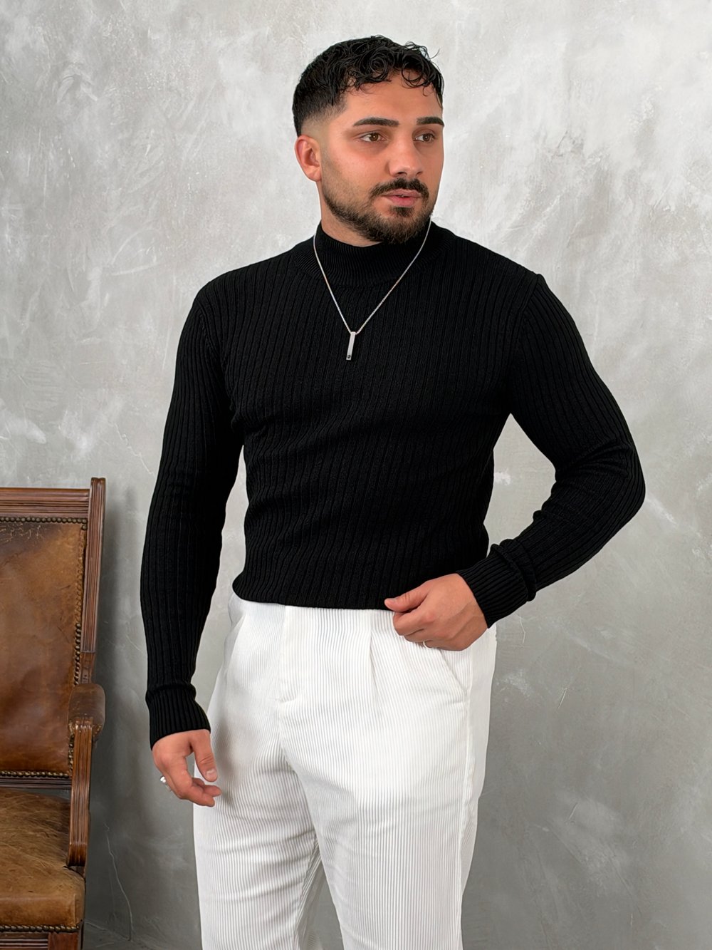 Fitilli Balıkçı Yaka Triko Sweatshirt Siyah