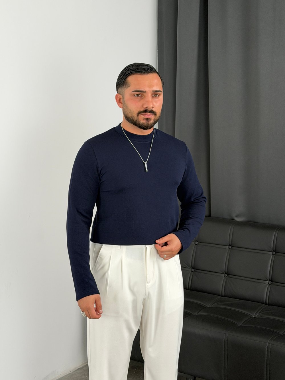 Krep Balıkçı Yaka İçi Şardonlu Sweatshirt Lacivert