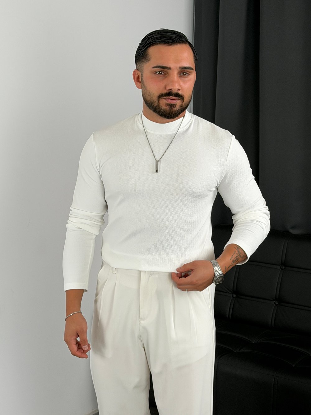 Krep Balıkçı Yaka İçi Şardonlu Sweatshirt Beyaz