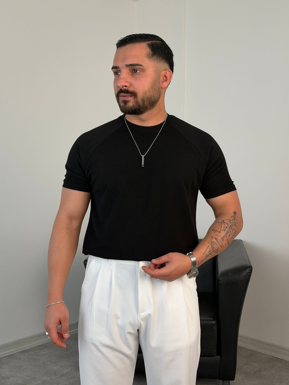 ÖRME REGLAN KOL ÖZEL TİŞÖRT SİYAH