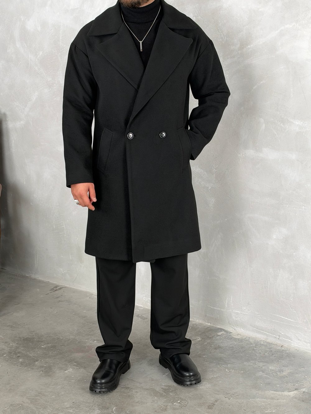 Oversize Astarlı Kaşe Kaban Siyah