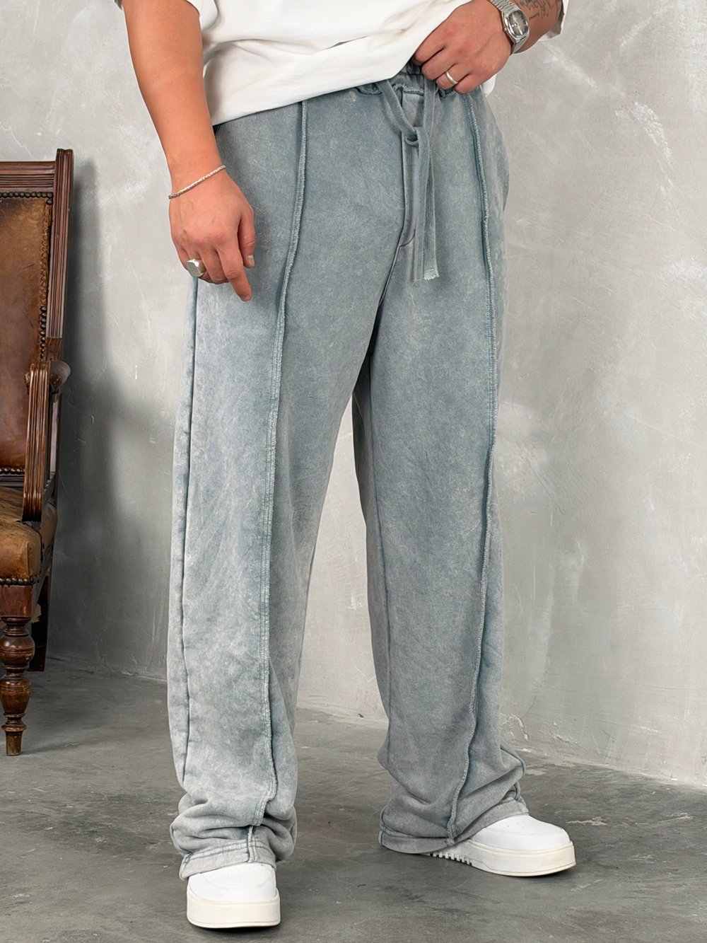 Ters Dikiş Detaylı Süper Baggy Eşofman Gri
