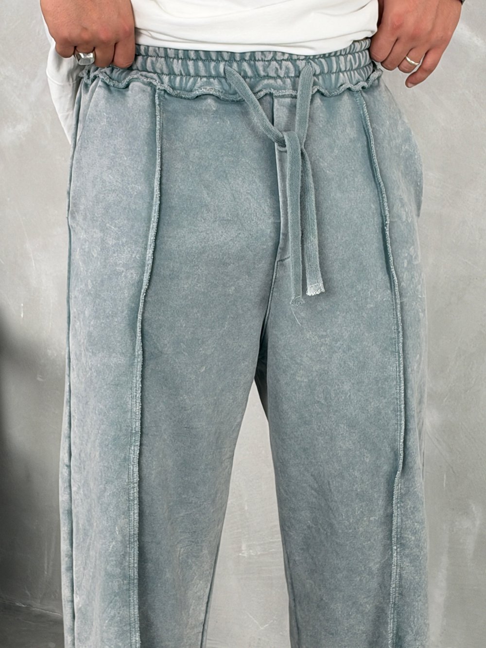 Ters Dikiş Detaylı Süper Baggy Eşofman Gri