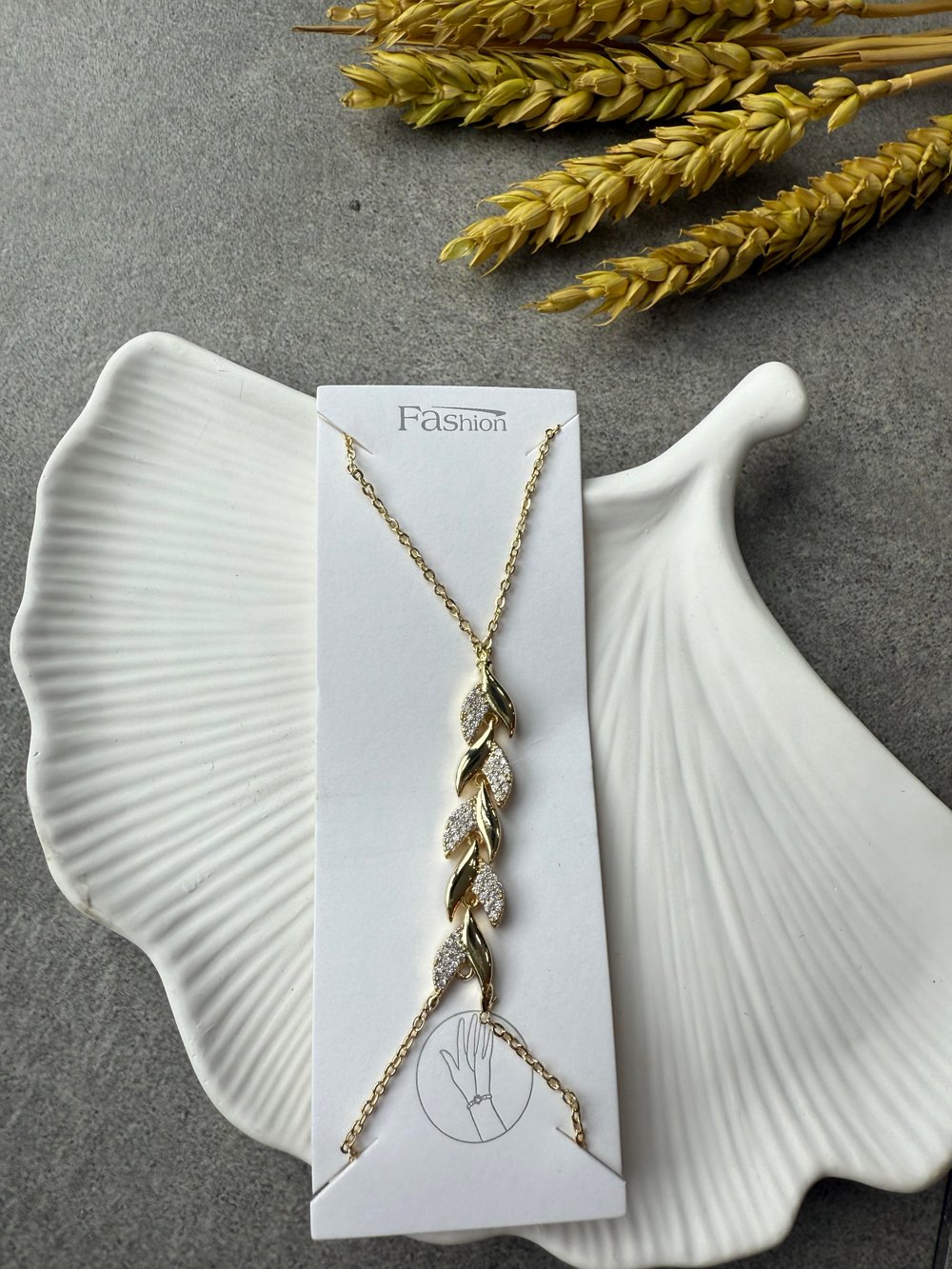 Yaprak Model Gold Çelik Şahmeran