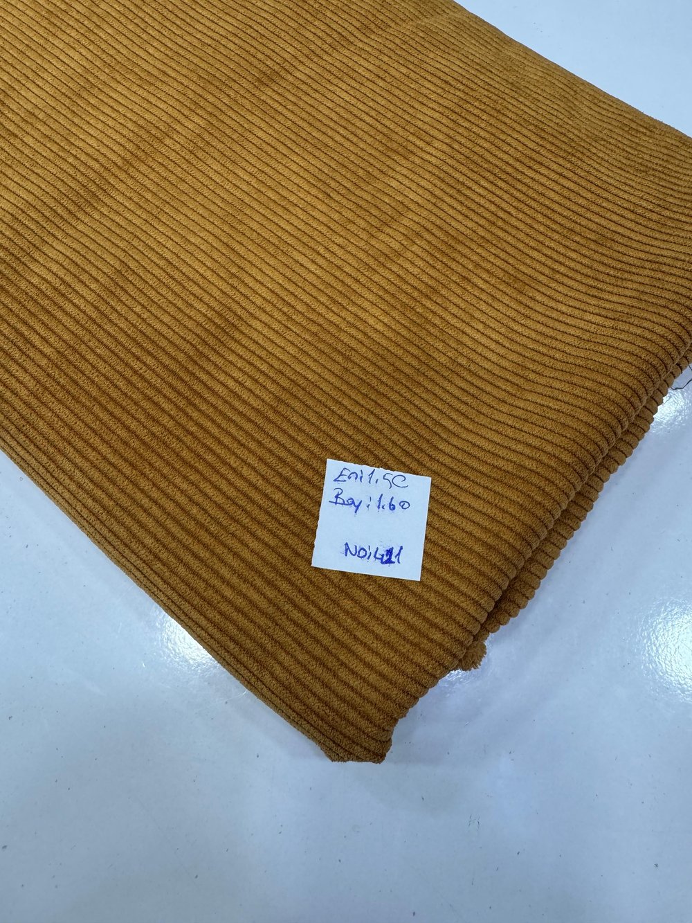 421 Kadife Fitilli Kumaş