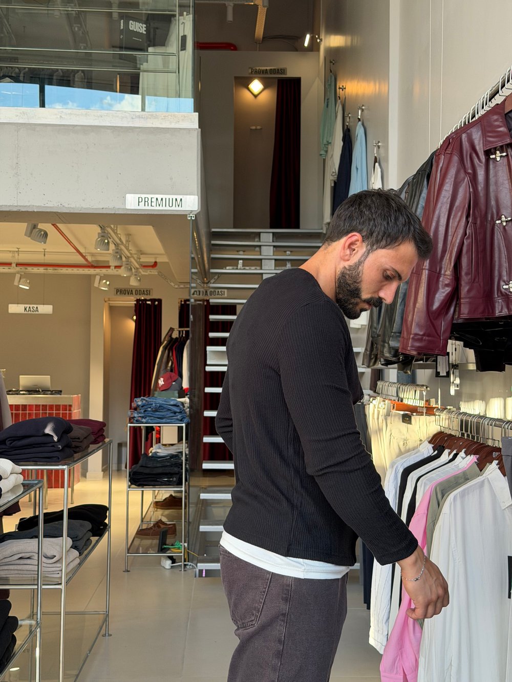 Bruno Siyah Fitilli Triko Hırka