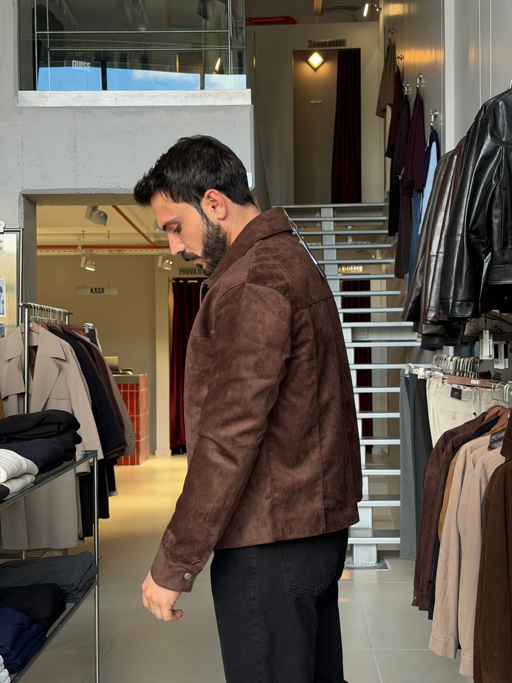 Due Kahverengi Fermuarlı Süet Ceket