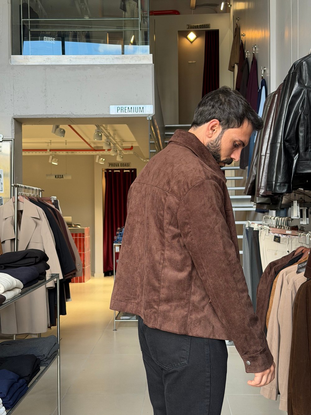 Due Kahverengi Fermuarlı Süet Ceket