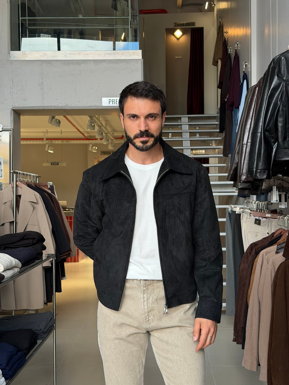 Due Siyah Fermuarlı Süet Ceket