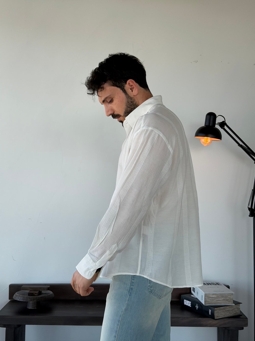 Elfa Pres Nakışlı Oversize Beyaz Gömlek