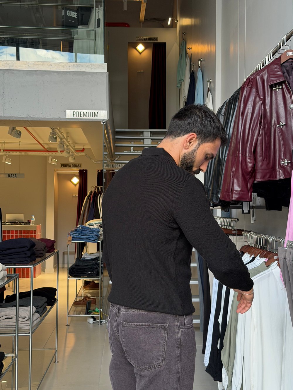 Skonder Siyah Fermuarlı Polo Yaka Triko