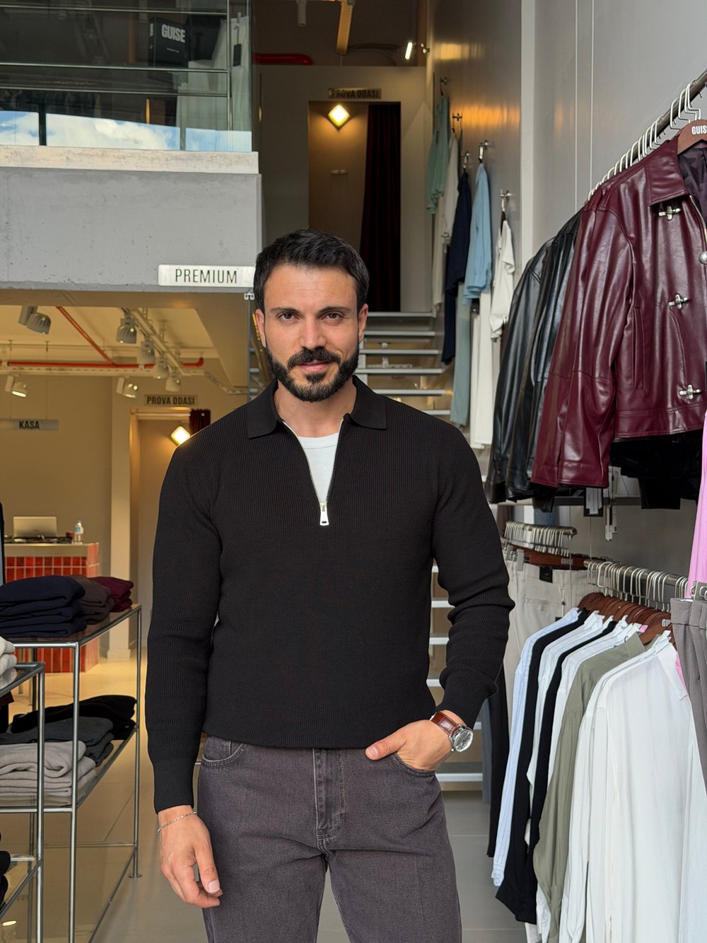 Skonder Siyah Fermuarlı Polo Yaka Triko