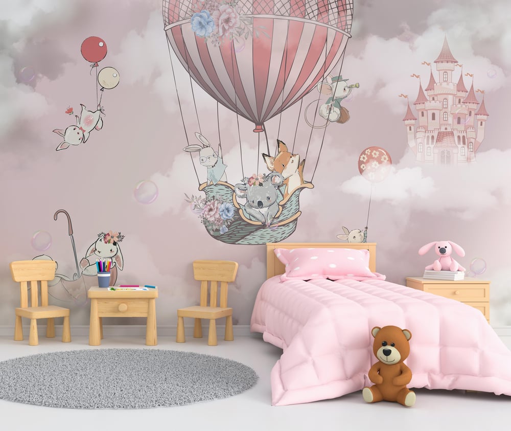 Uçan Balon İçinde Yavru Hayvanlar ve Pembe Kale Çocuk Odası Duvar Kağıdı