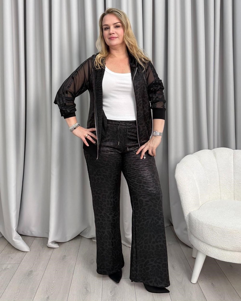Karina Tasarım Takım Siyah