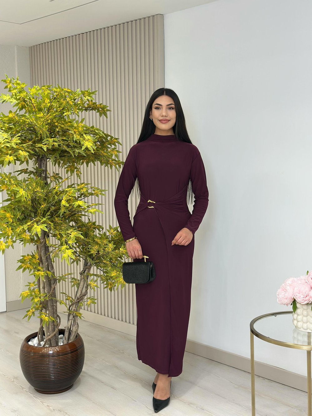 Beli Gold Tokalı Dik Yaka Sandy Kumaş Elbise Mürdüm