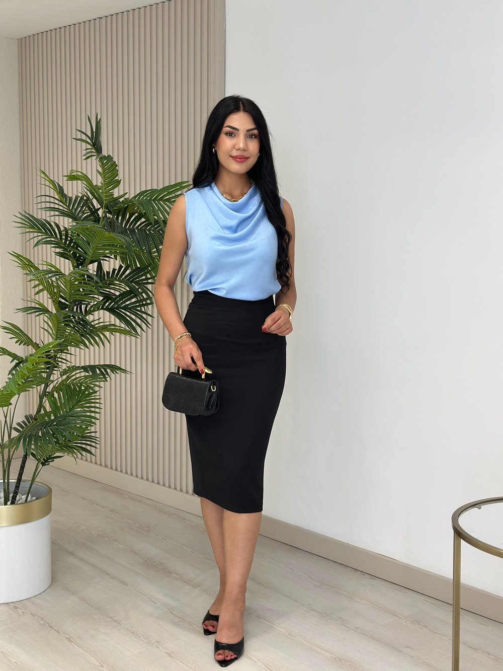 Degaje Yaka Pamuk Saten Premium Kalite Bluz Bebe Mavi