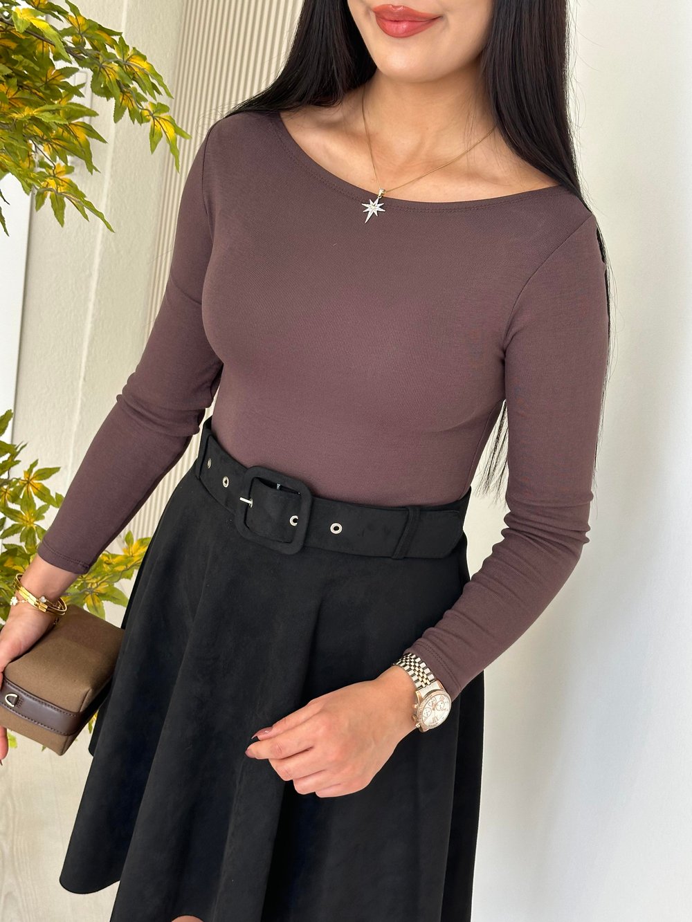 Kayık Yaka Likralı Basıc Kahve