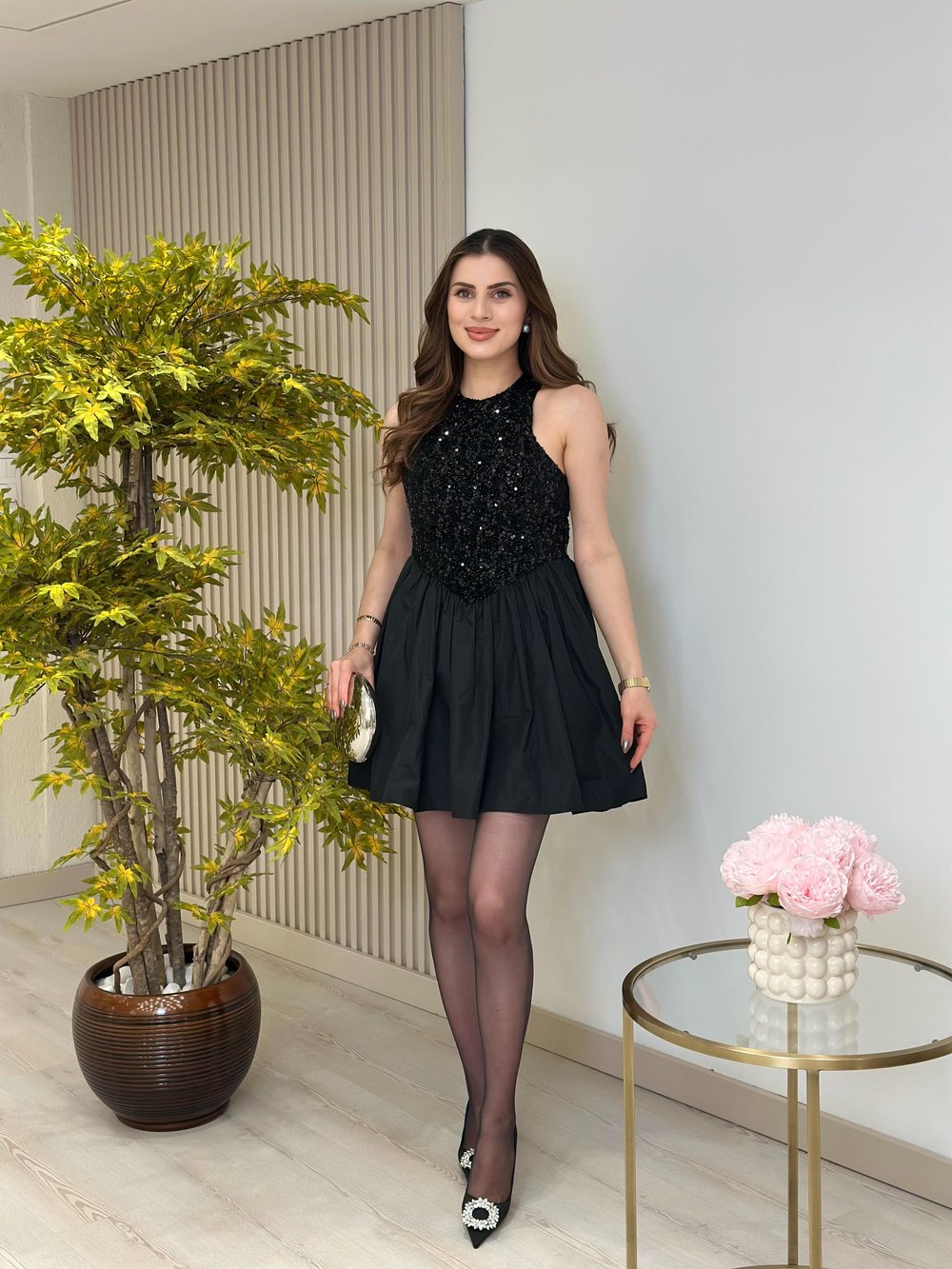 Mini Üzeri Payetli Halter Yaka Elbise Siyah