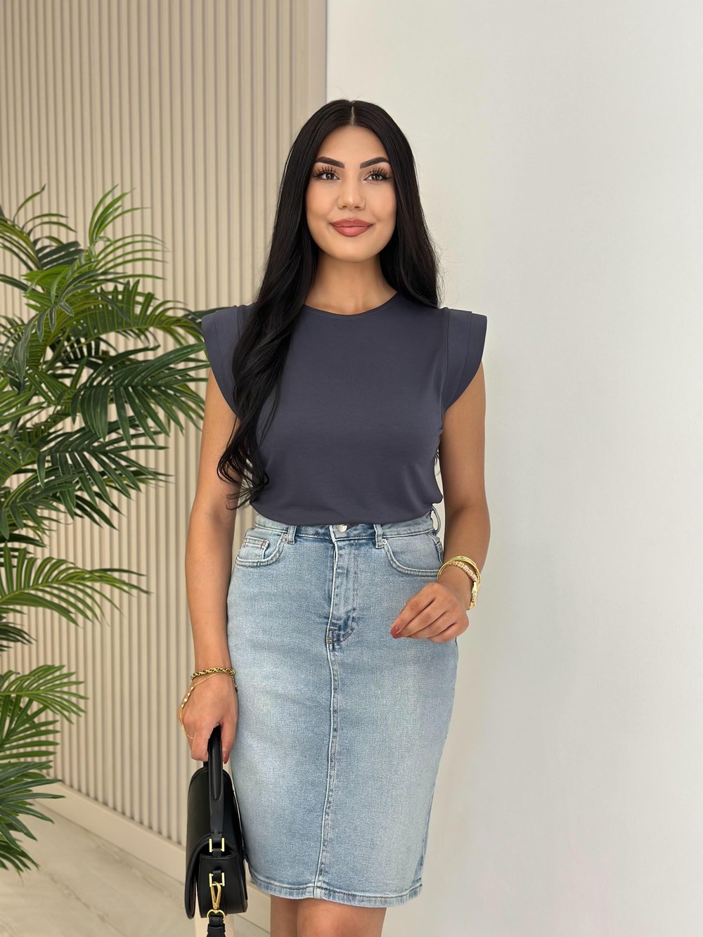 Omuzları Vatkalı Modal Kumaş Tshirt Antrasit