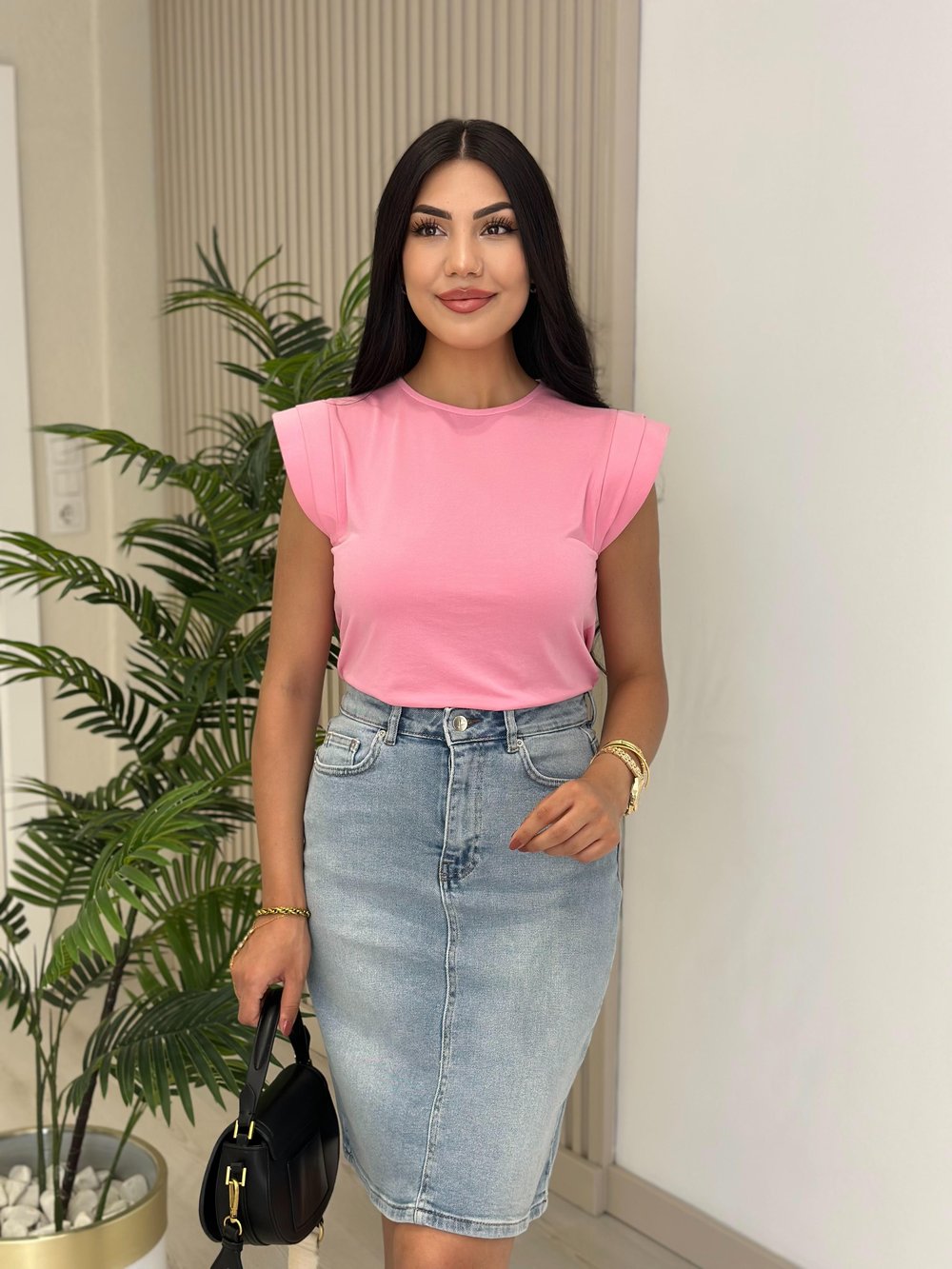 Omuzları Vatkalı Modal Kumaş Tshirt Pembe
