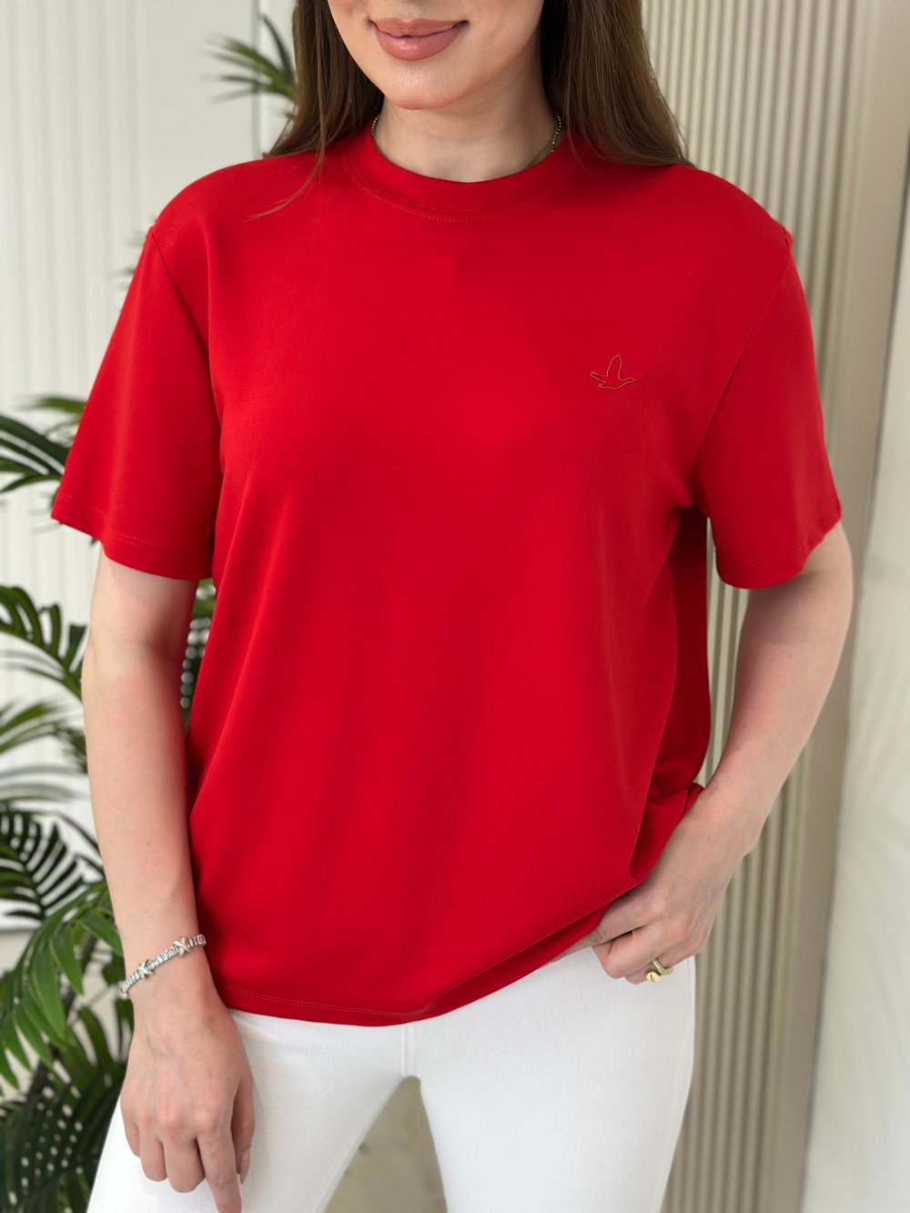 Sıfır Yaka Kuş Detaylı Tshirt Kırmızı