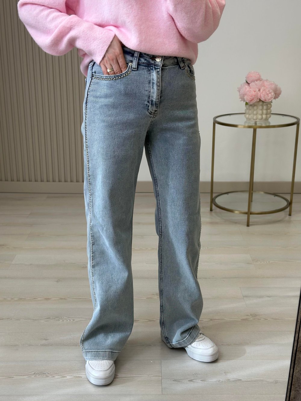 Straight Cepleri Yanları Zımbalı Jean Buz Mavi