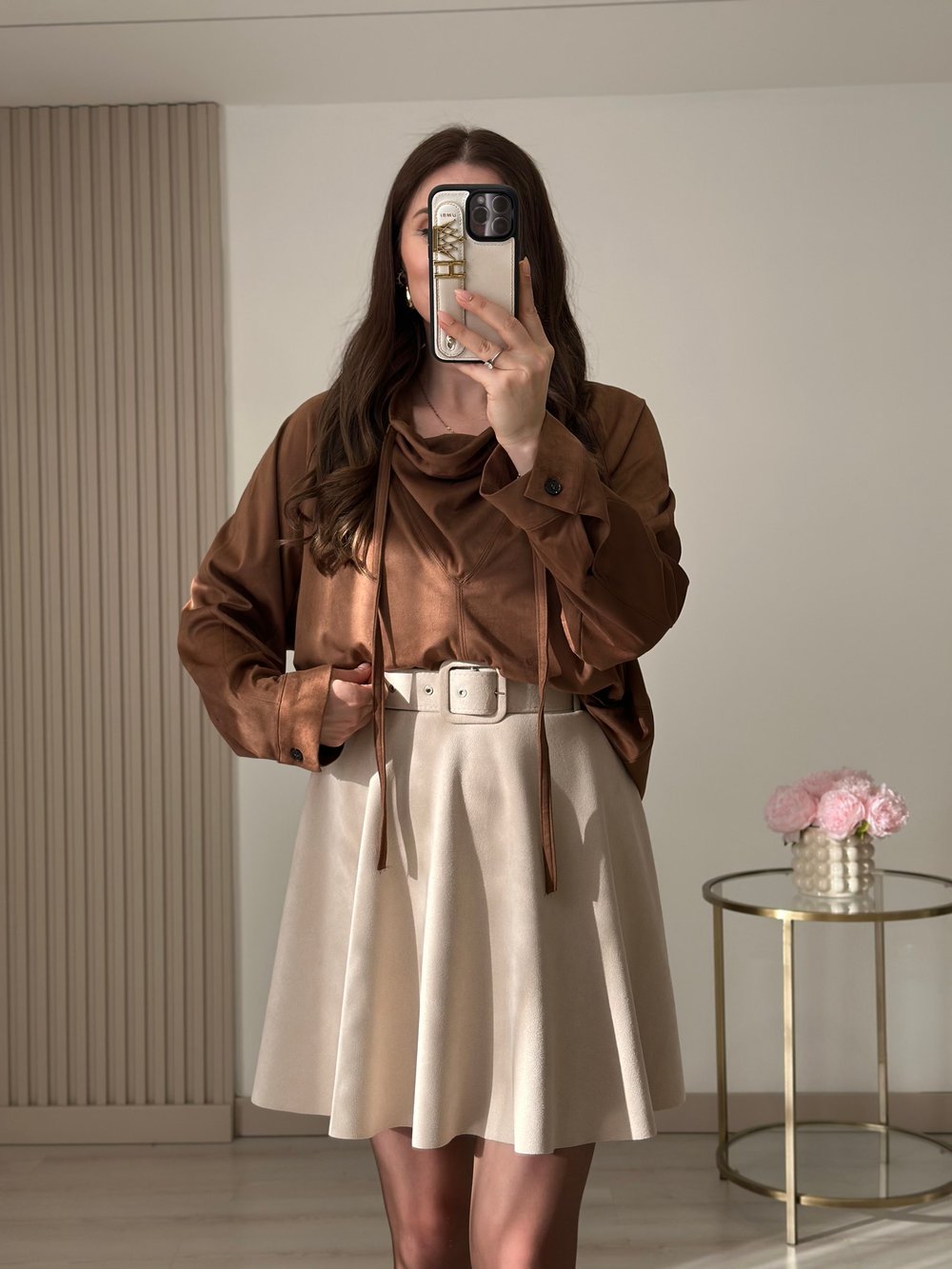 Süet Degaje Yaka Marka Muadili Sweatshirt Taba